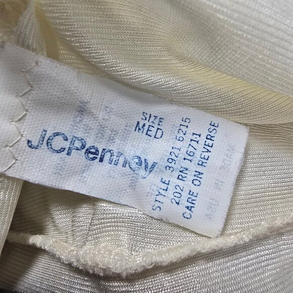 Vintage JCPenny Light Yellow Lace Ruffle Teddy Satin Sleep Romper Lingerie USA - Picture 9 of 9